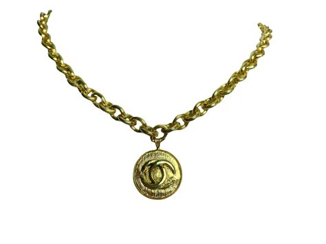 vintage chanel button necklace.